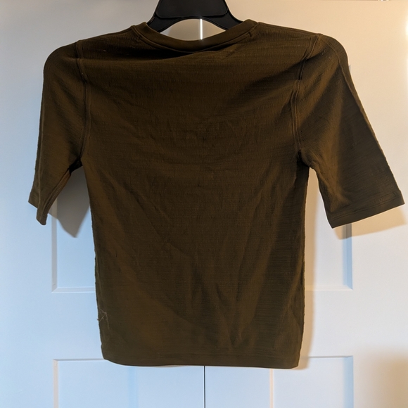 CALIA Womens Seamless Crop Short Sleeve Crewneck Wicking Olive Green Sz M NWT - Picture 4 of 4